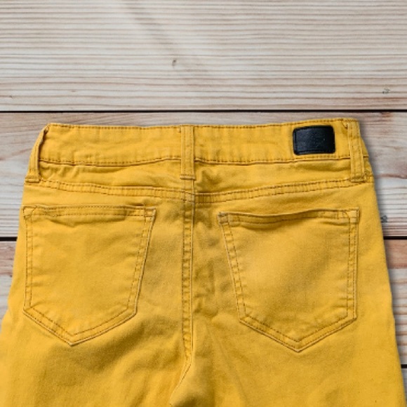 Closet Clear-Out- Celebrity Pink Girl’s Stretch Fit Jeans - Picture 3 of 3